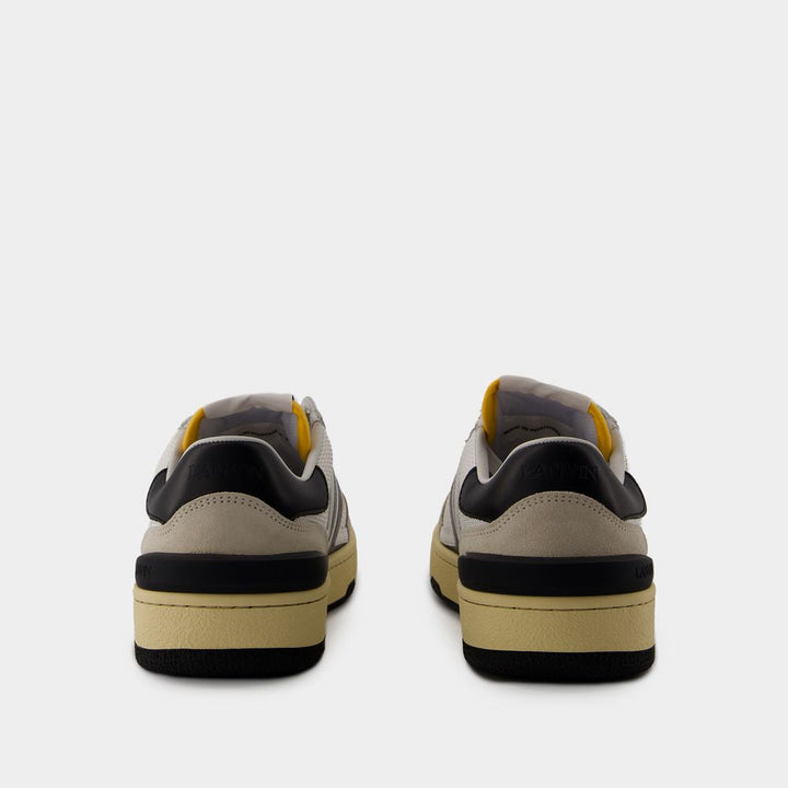 CLAY LOW TOP SNEAKERS