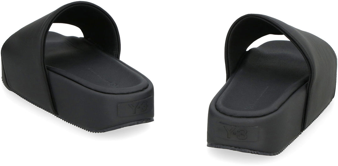 LEATHER SLIDES