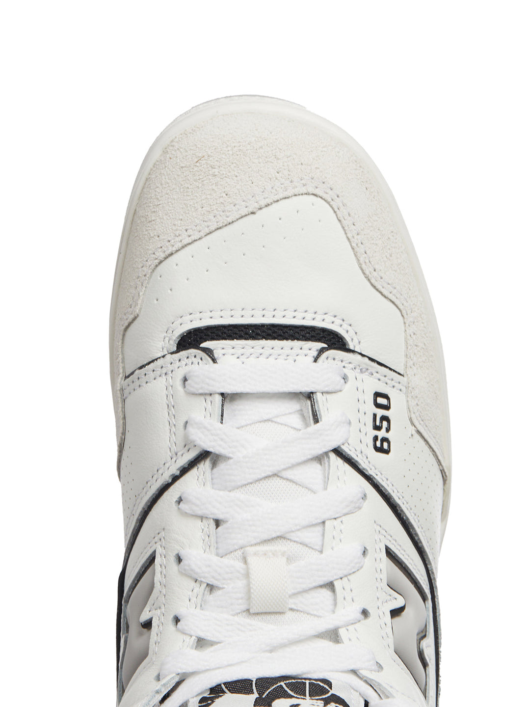 SNEAKER 650