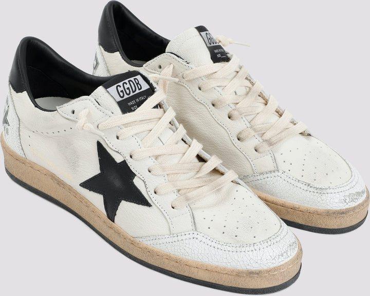 GOLDEN GOOSE DELUXE BALL STAR STAR WHITE/BLACK TRAINER
