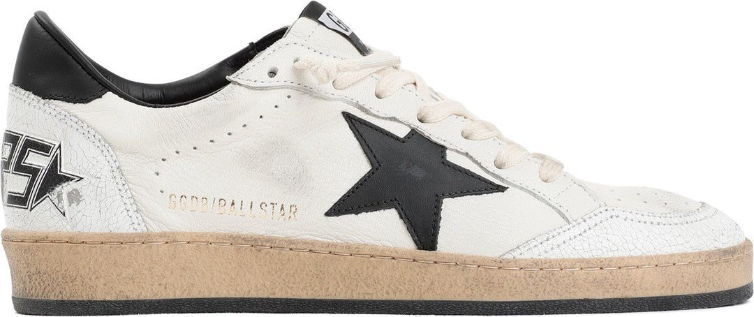 GOLDEN GOOSE DELUXE BALL STAR STAR WHITE/BLACK TRAINER