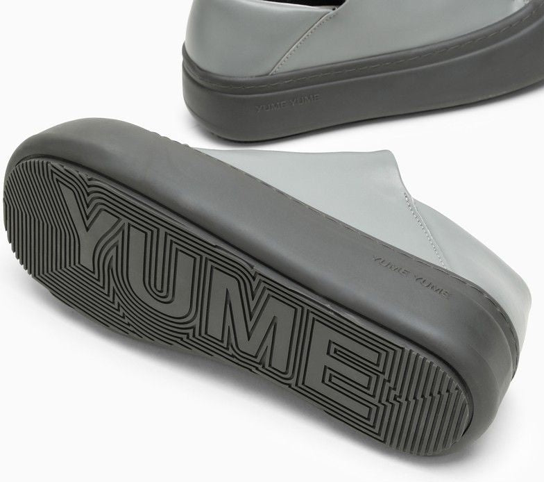 Goofy Grey Leather Low Trainer