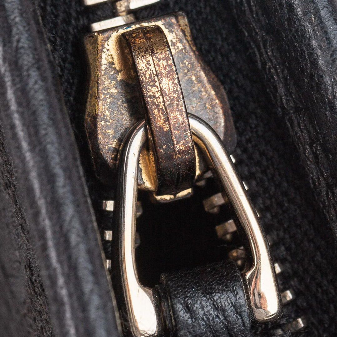 Gucci GG Canvas Abbey D-Ring Crossbody Bag (SHG-28063)