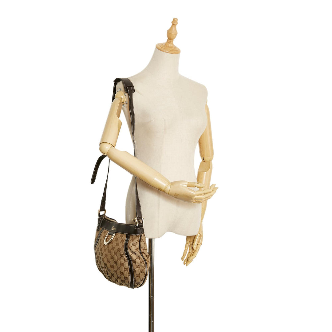 Gucci GG Canvas Abbey D Ring Crossbody Bag (SHG-tOPIPa)