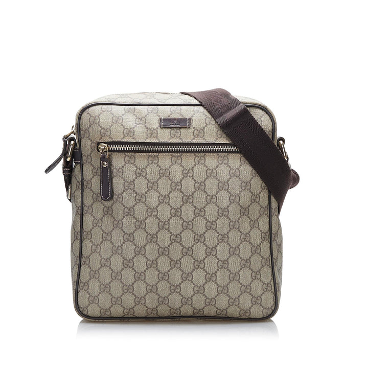Gucci GG Supreme Crossbody Bag (SHG-AuKYxS)