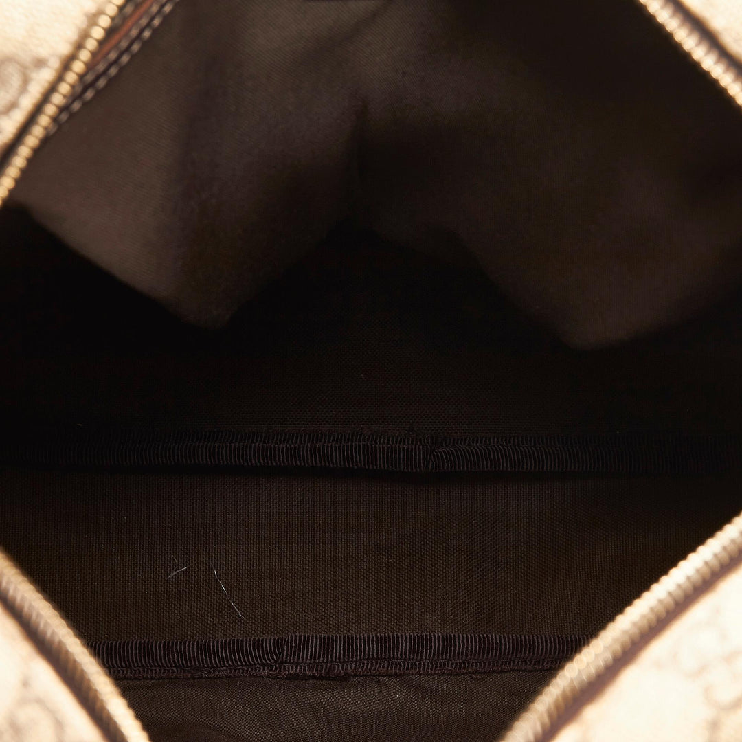 Gucci GG Supreme Crossbody Bag (SHG-AuKYxS)