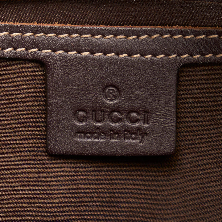 Gucci GG Supreme Crossbody Bag (SHG-AuKYxS)