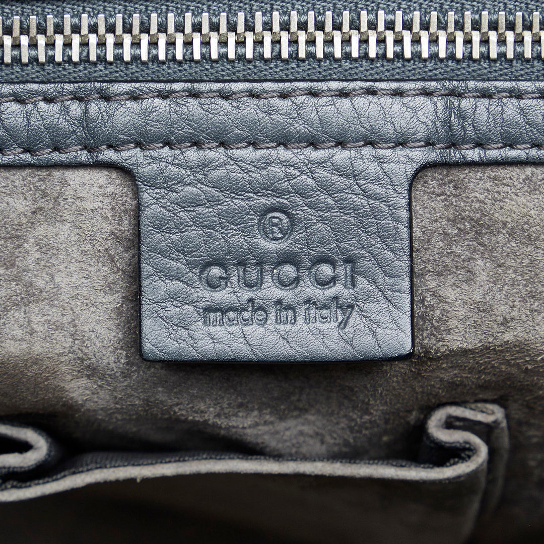 Gucci Leather Crossbody (SHG-UVWkbF)