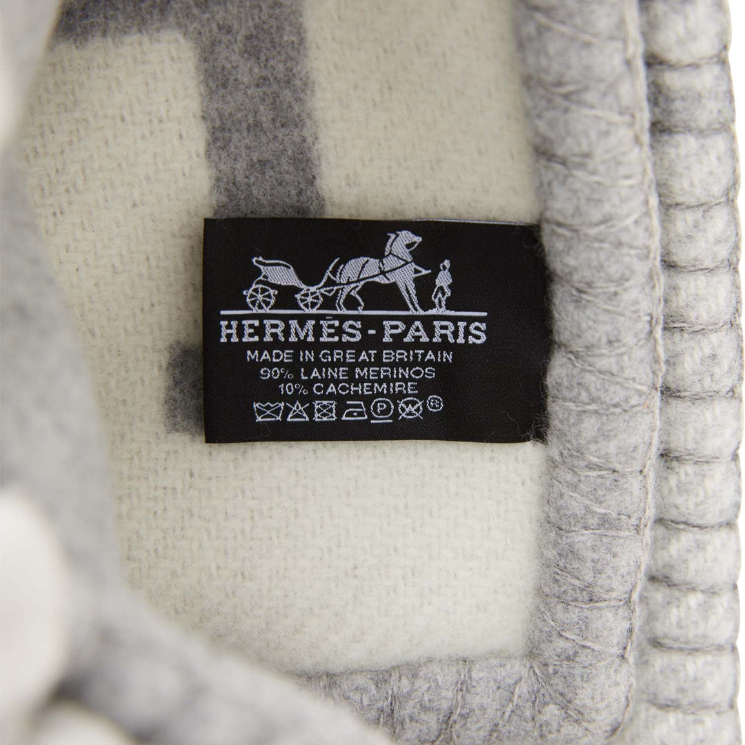 Top quality Hermes "Classic Avalon" Ecru and Gris Clair Blanket