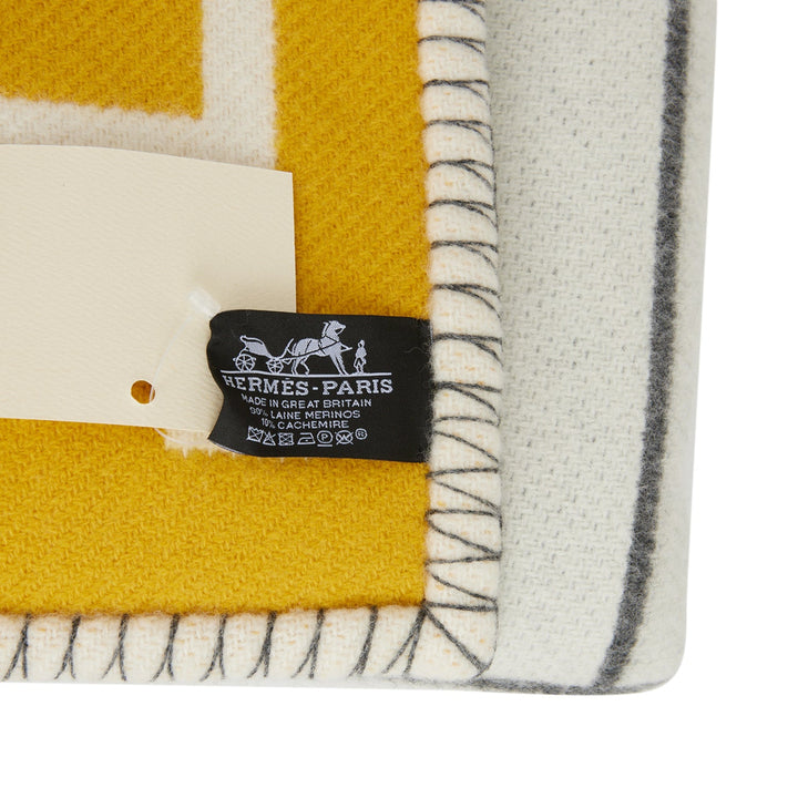 Top quality Hermes "Avalon III" Gris and Soleil Blanket