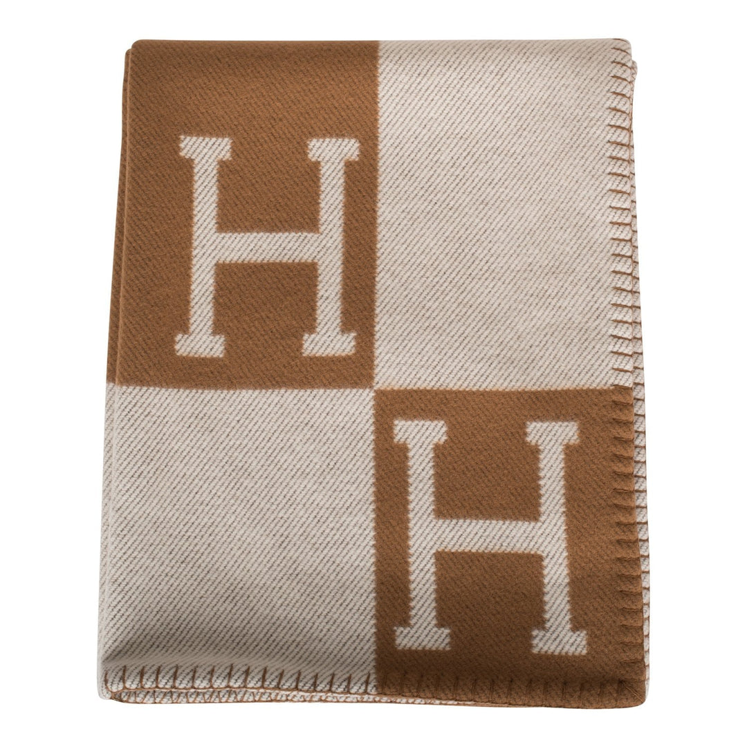 Top quality Hermes "Classic Avalon" Ecru and Camel Blanket