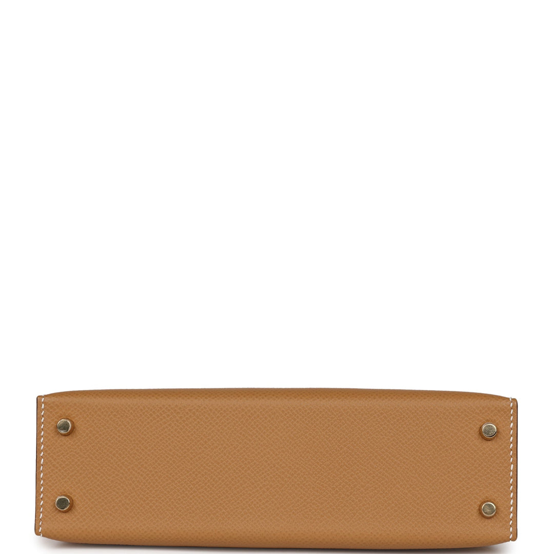 Hermes Special Order (HSS) Kelly 20 Sellier Biscuit and Craie Epsom Permabrass Hardware
