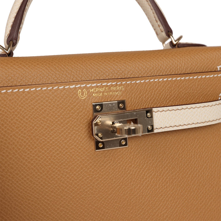 Hermes Special Order (HSS) Kelly 20 Sellier Biscuit and Craie Epsom Permabrass Hardware