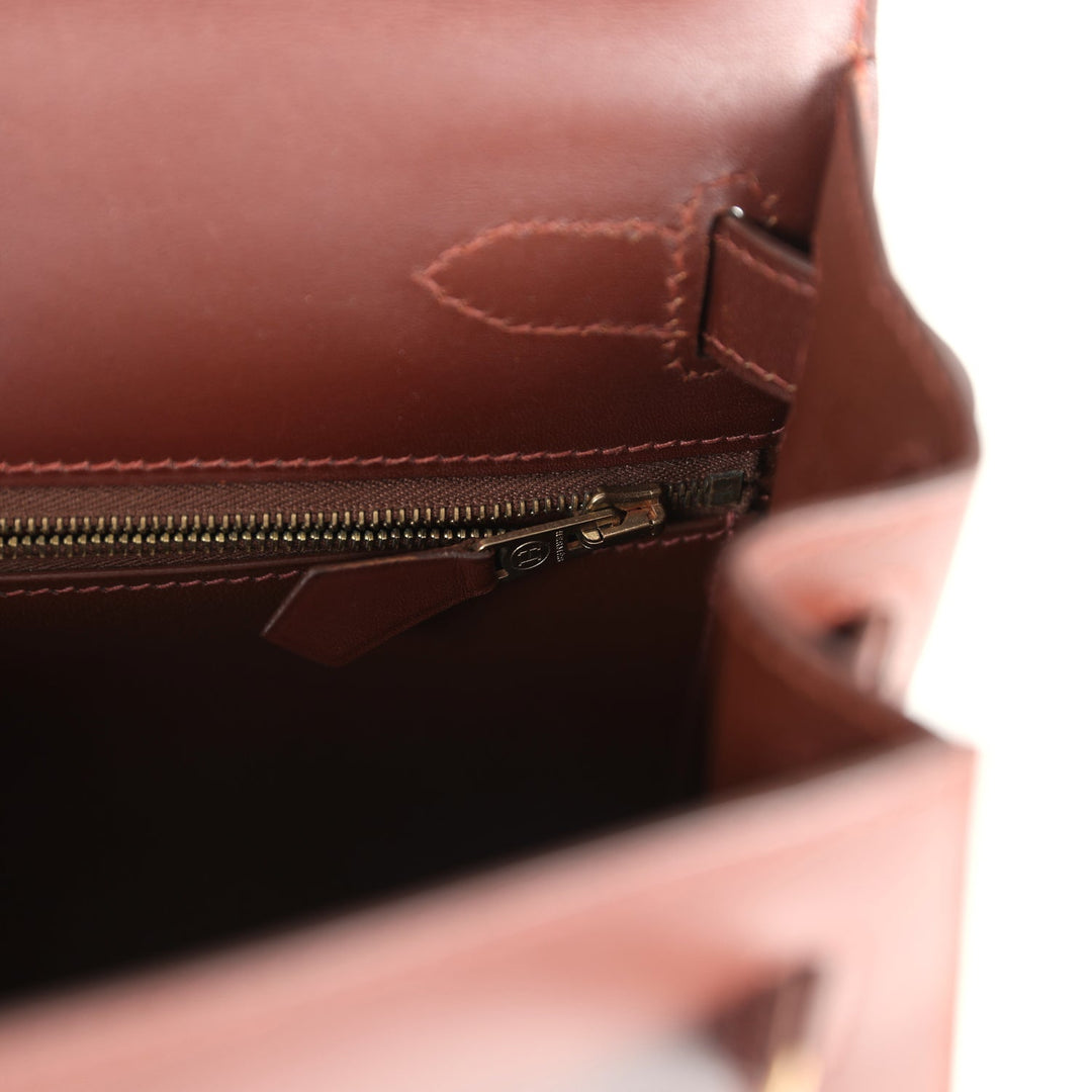 Vintage Hermes Kelly Sellier 28 Noisette Box Gold Hardware