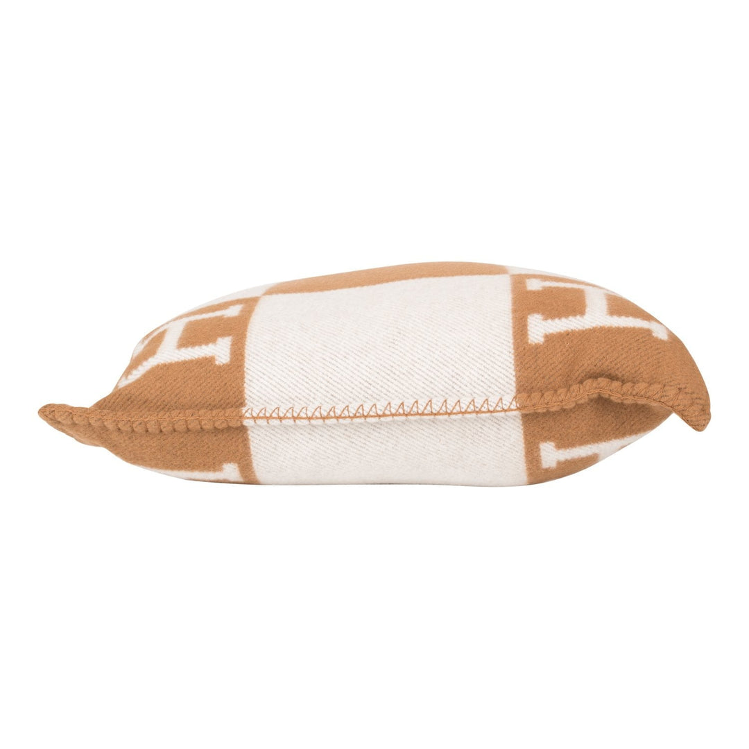 Top quality Hermes "Avalon" Ecru and Camel Signature H Cushion PM Set of Two