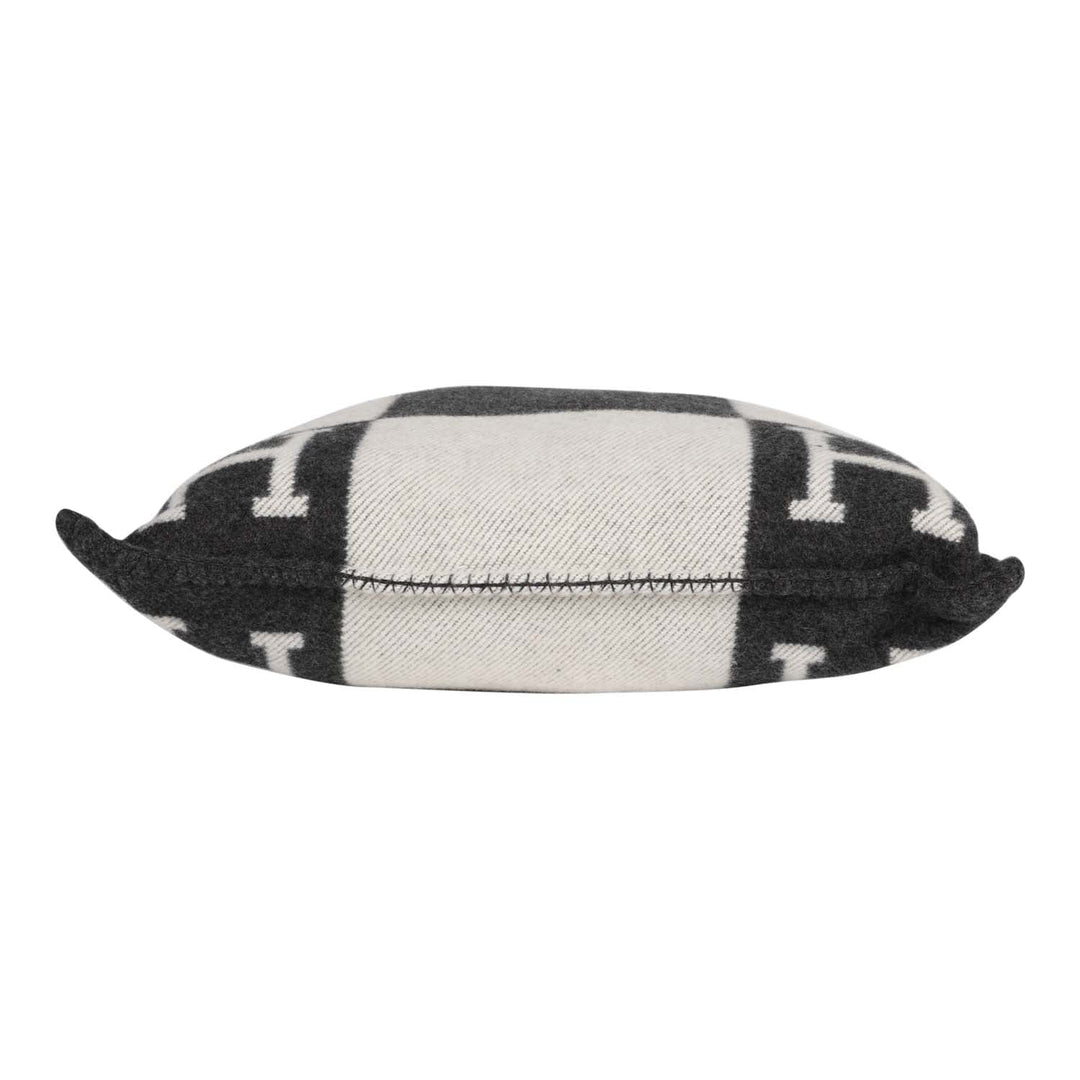 Top quality Hermes "Avalon" Ecru and Gris Fonce Signature H Cushion PM Single