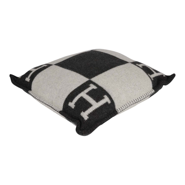 Top quality Hermes "Avalon" Ecru and Gris Fonce Signature H Cushion PM Single