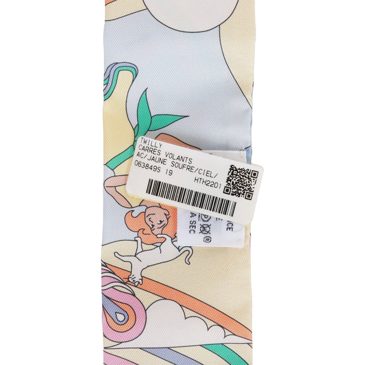 Top quality Hermes "Carres Volants" Soufre Silk Twilly