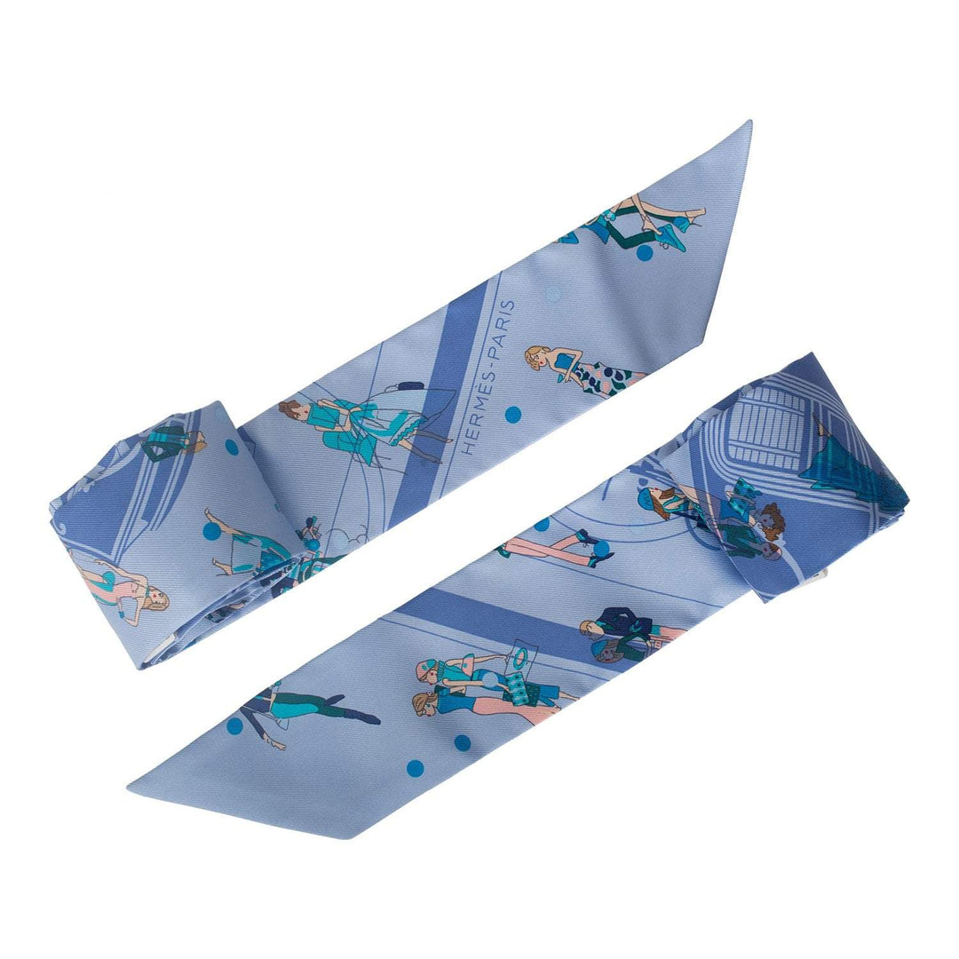 Top quality Hermes "Ex-Libris Les Parisiennes" Ciel Silk Twilly Pair