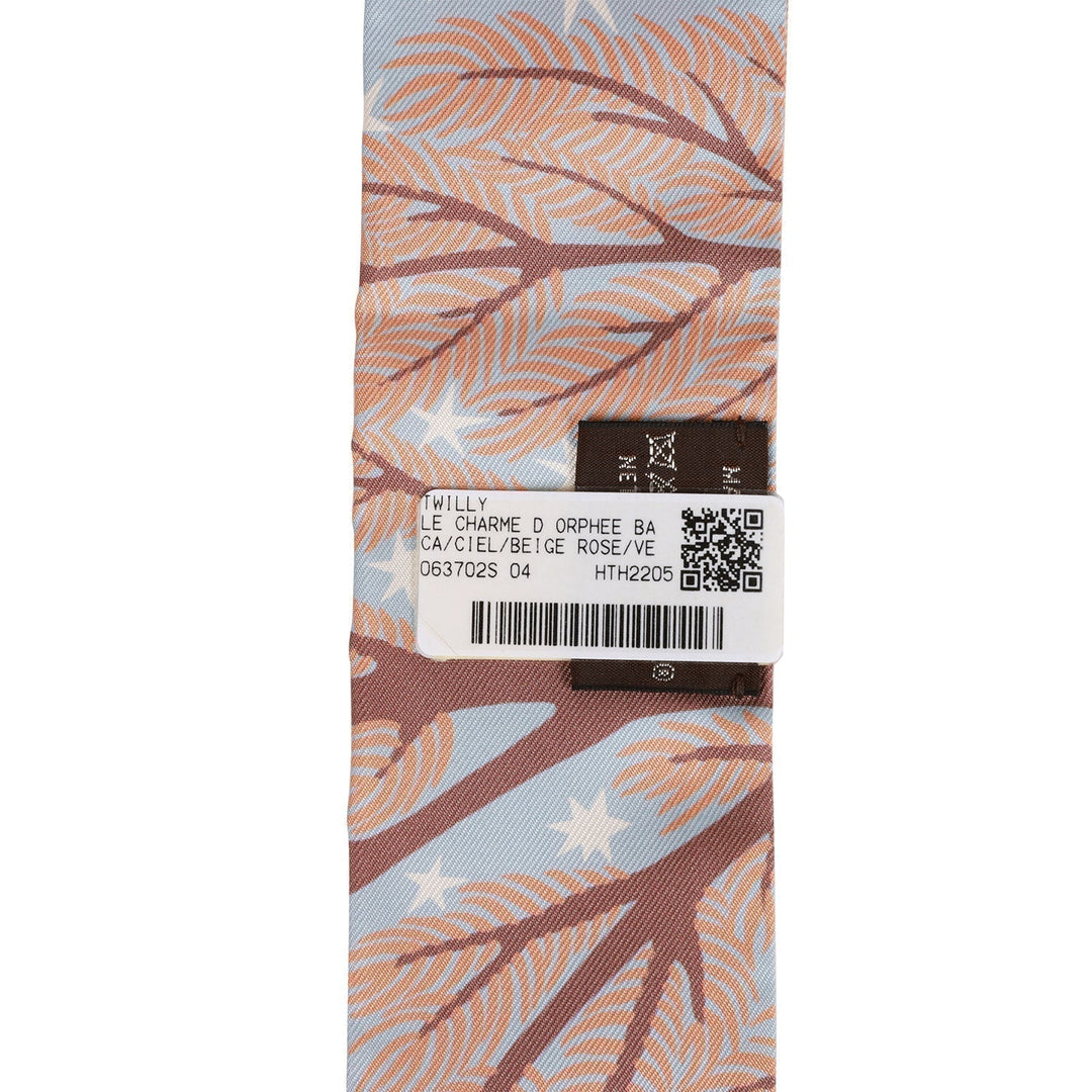 Top quality Hermes "Sous Le Charme D'Orphee" Ciel Silk Twilly Pair