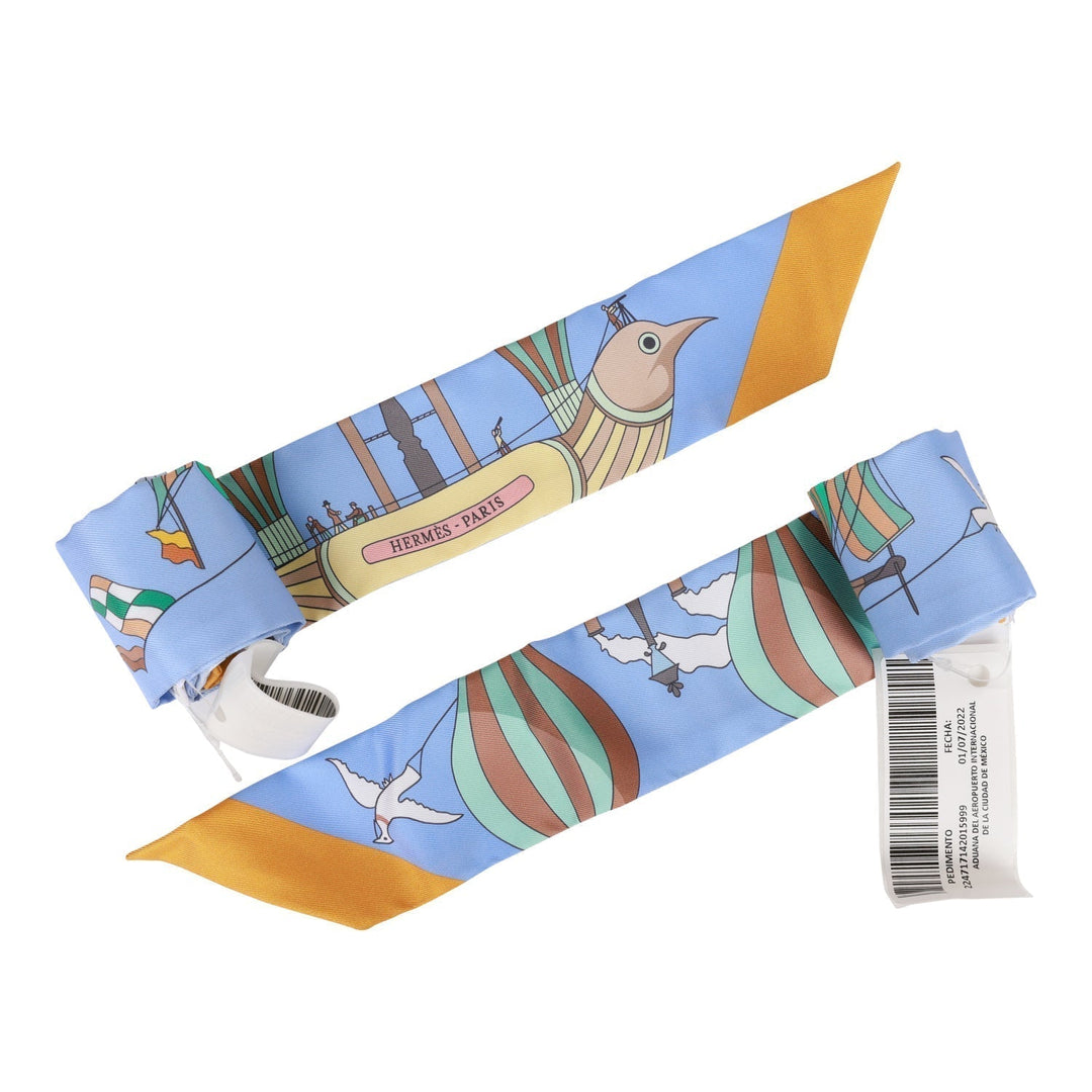 Top quality Hermes "Les Folies du Ciel" Bleu Lavande Silk Twilly Pair