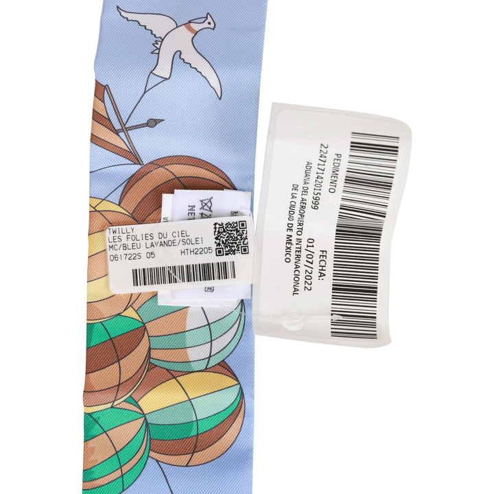 Top quality Hermes "Les Folies du Ciel" Bleu Lavande Silk Twilly Pair