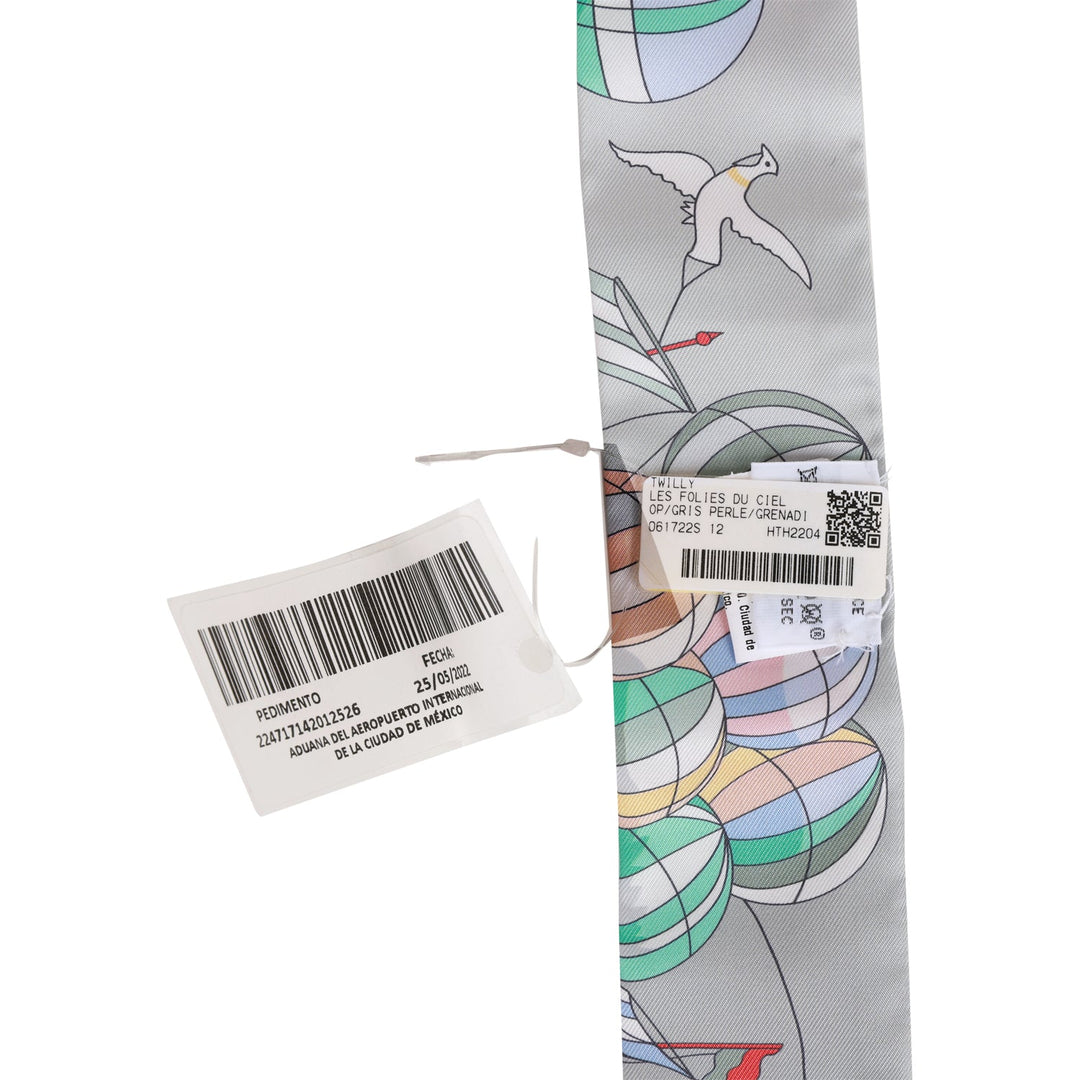 Top quality Hermes "Les Folies du Ciel" Gris Perle Silk Twilly Pair