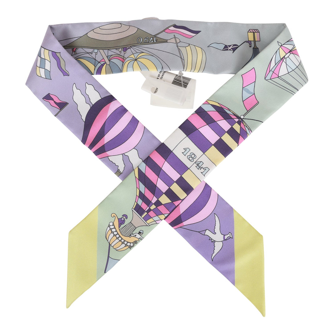Top quality Hermes "Les Folies du Ciel" Mauve Silk Twilly