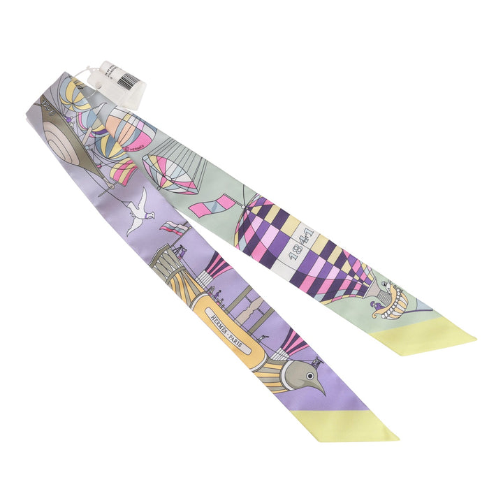 Top quality Hermes "Les Folies du Ciel" Mauve Silk Twilly