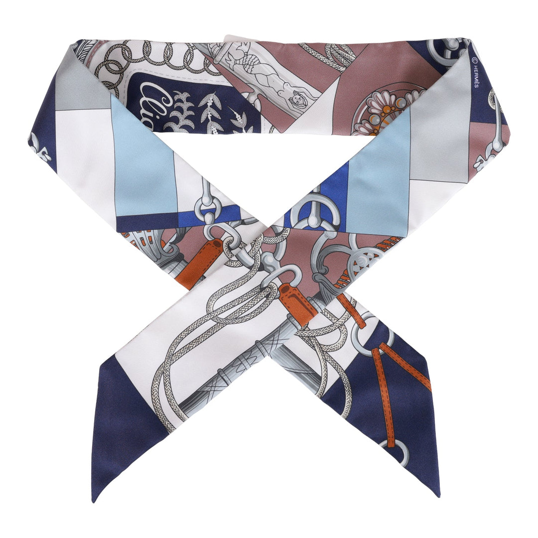Top quality Hermes "Cliquetis" Marine Silk Twilly Pair