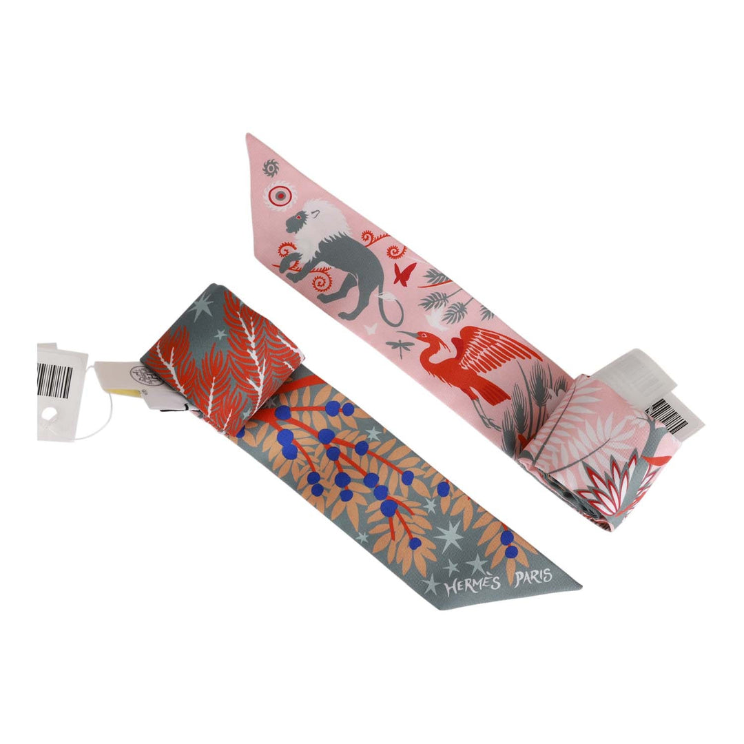 Top quality Hermes "Sous Le Charme D'Orphee" Gris Acier Silk Twilly Pair
