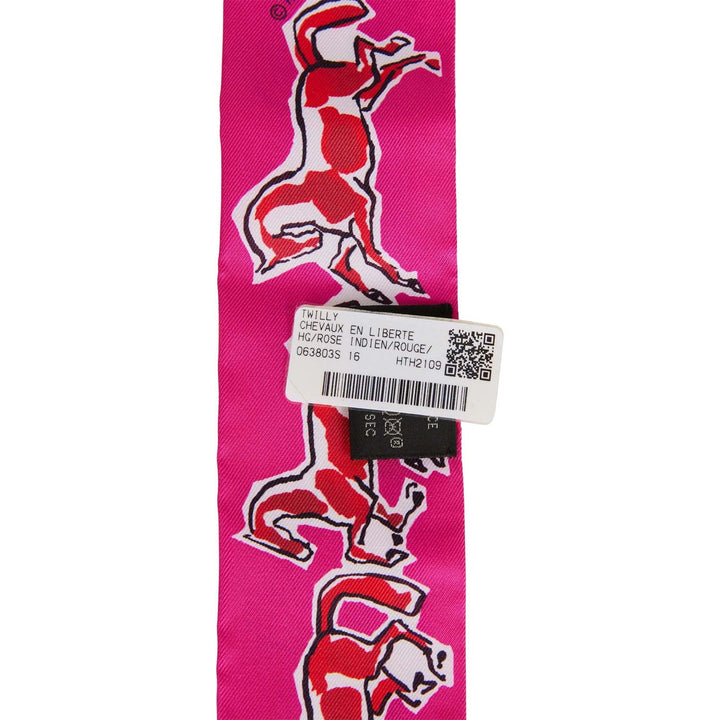 Top quality Hermes "Chevaux en Liberté" Rose Indien Silk Twilly Pair