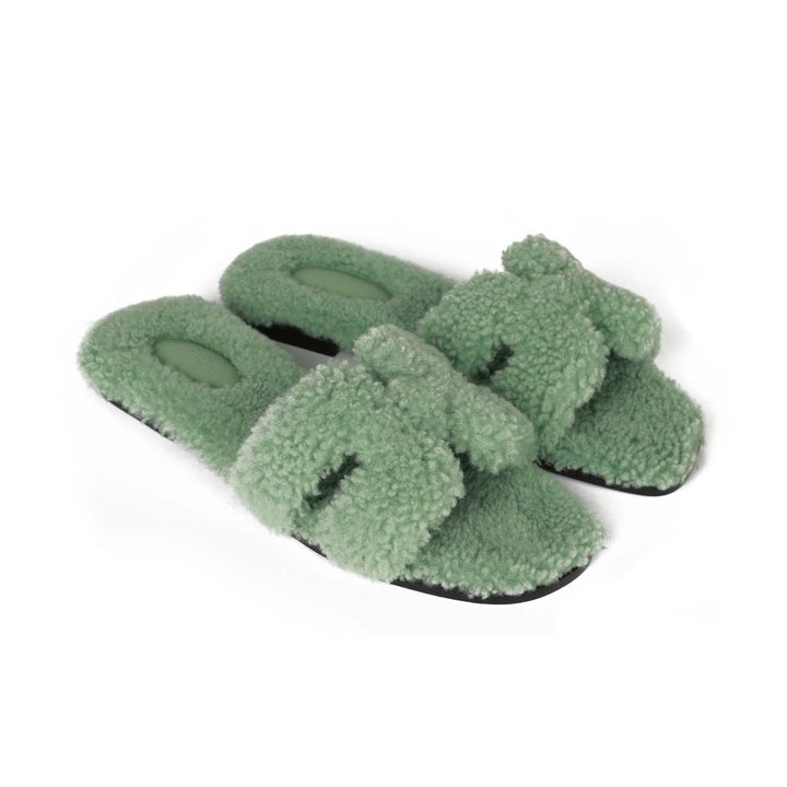 Top quality Hermes Oran Sandal Vert D'eau Shearling 38.5