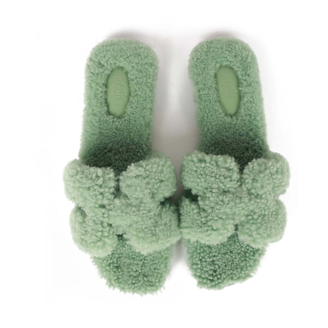 Top quality Hermes Oran Sandal Vert D'eau Shearling 38.5