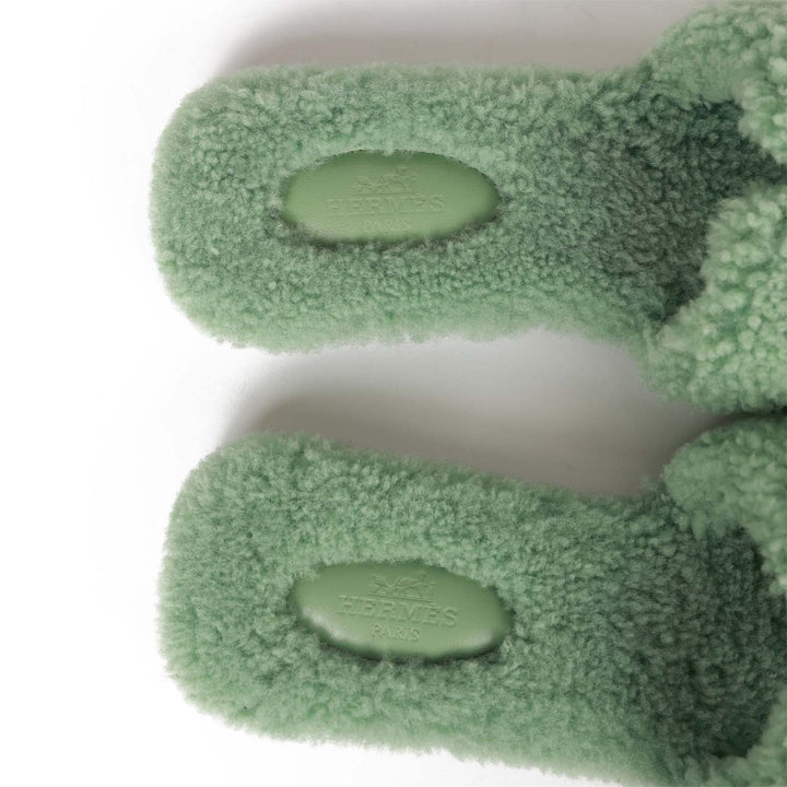Top quality Hermes Oran Sandal Vert D'eau Shearling 38.5