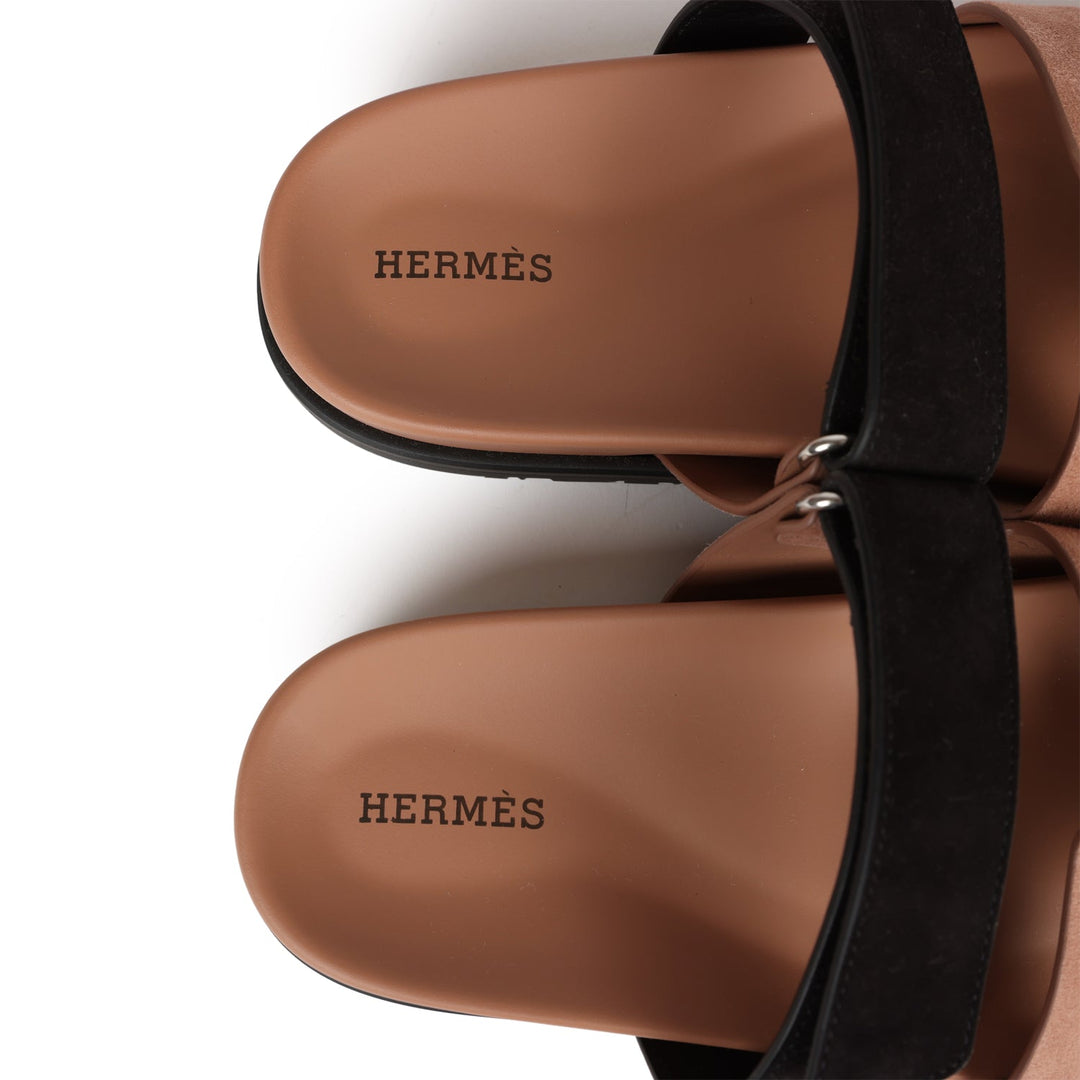 Top quality Hermes Chypre Sandals Rose Perle and Black Suede 38 EU