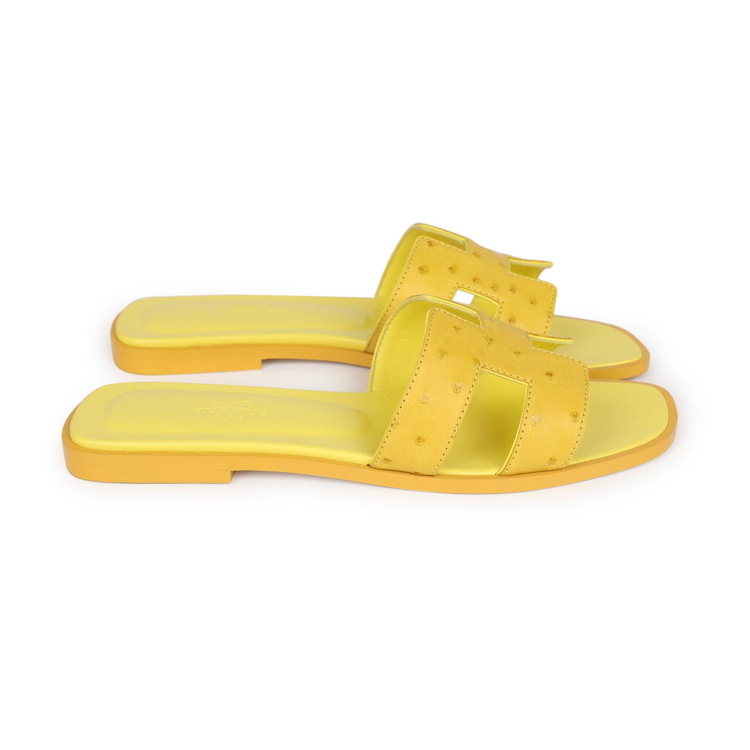 Top quality Hermes Oran Sandals Jaune Curcuma Ostrich 37