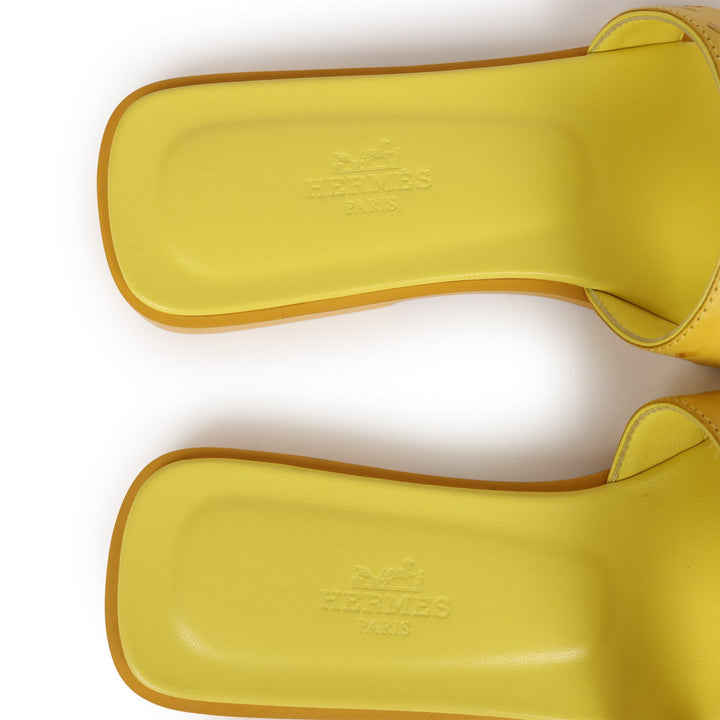 Top quality Hermes Oran Sandals Jaune Curcuma Ostrich 37