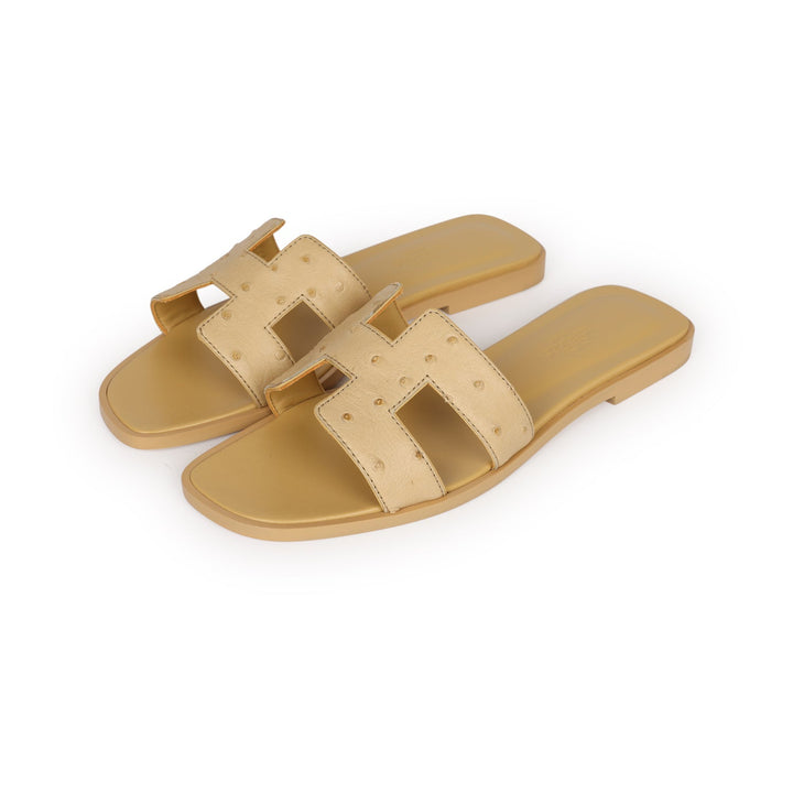 Top quality Hermes Oran Sandals Beige Crin Ostrich 37