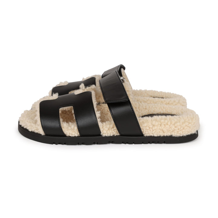 Top quality Hermes Chypre Techno Sandals Black and Ecru Shearling Palladium Hardware 37