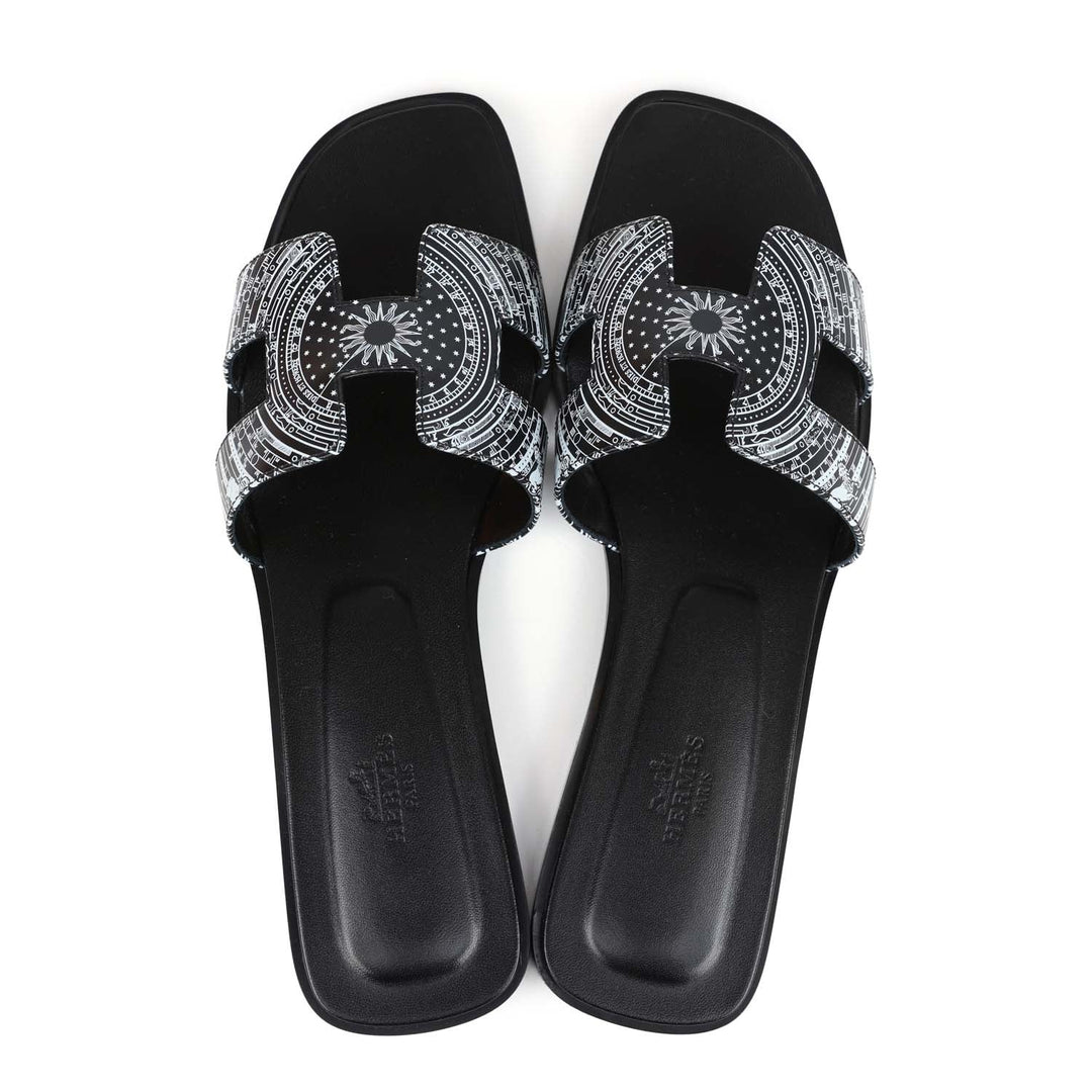 Hermes Oran Sandals "Astrologie Bandana" Black and White Calfskin 40 EU