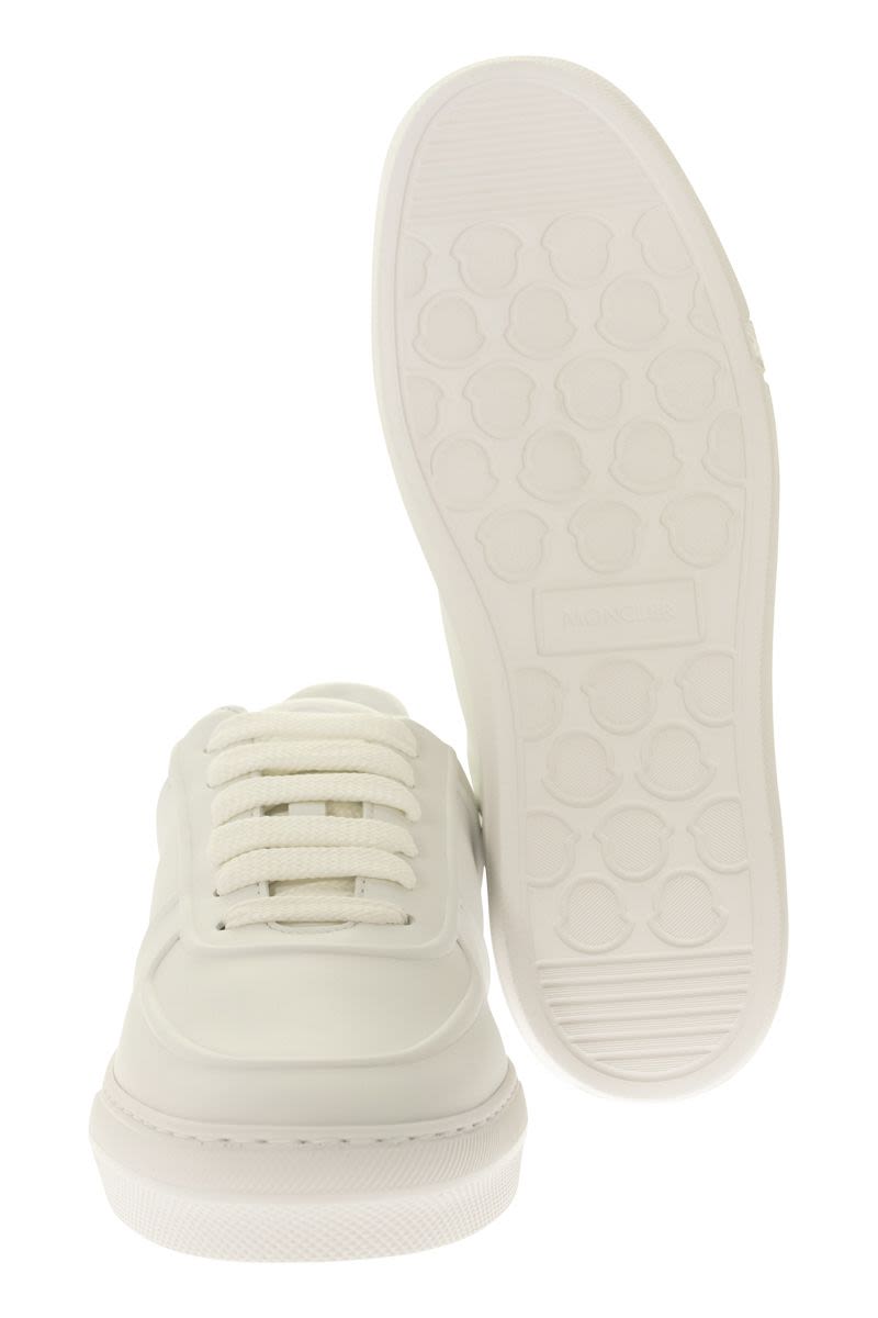 NEUE YORK - SNEAKER