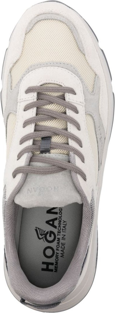 Hyperlight Sneakers