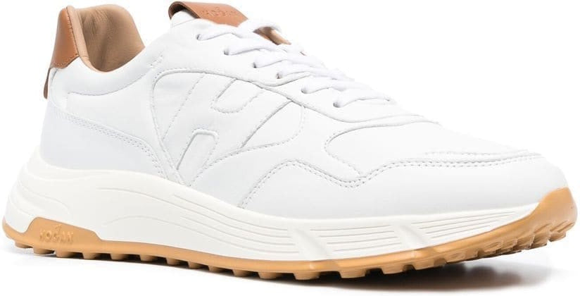Hyperlight Leather Sneakers