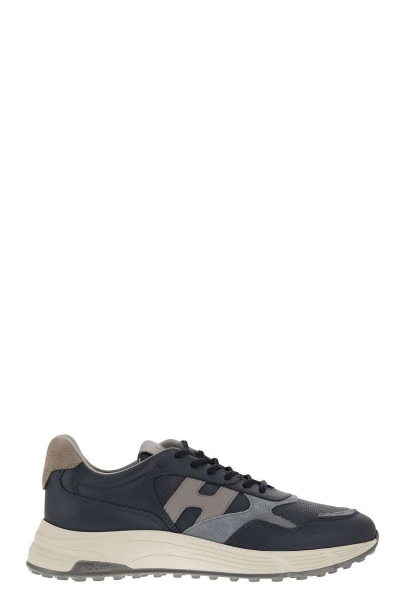 HYPERLIGHT LOW TOP SUEDE SNEAKERS