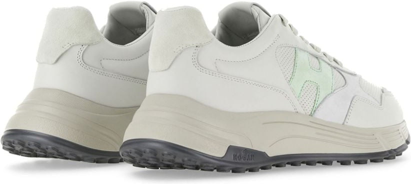 ULTRA LIGHTWEIGHT CALF LEATHER SNEAKERS.
