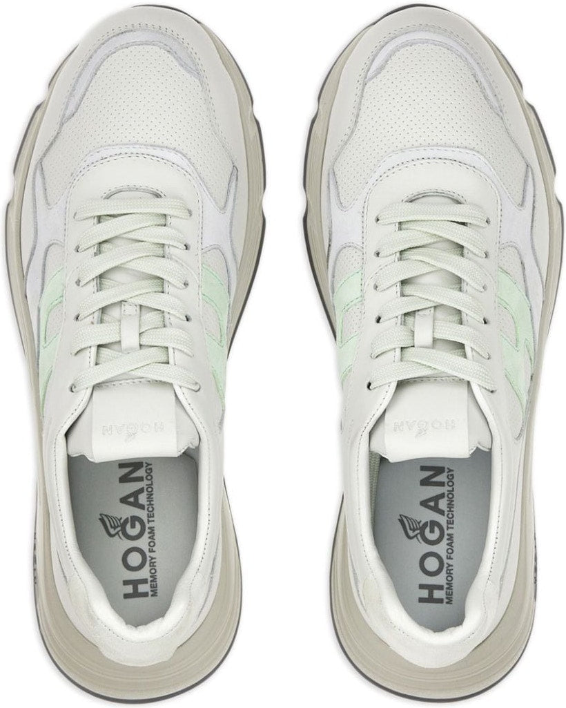 ULTRA LIGHTWEIGHT CALF LEATHER SNEAKERS.