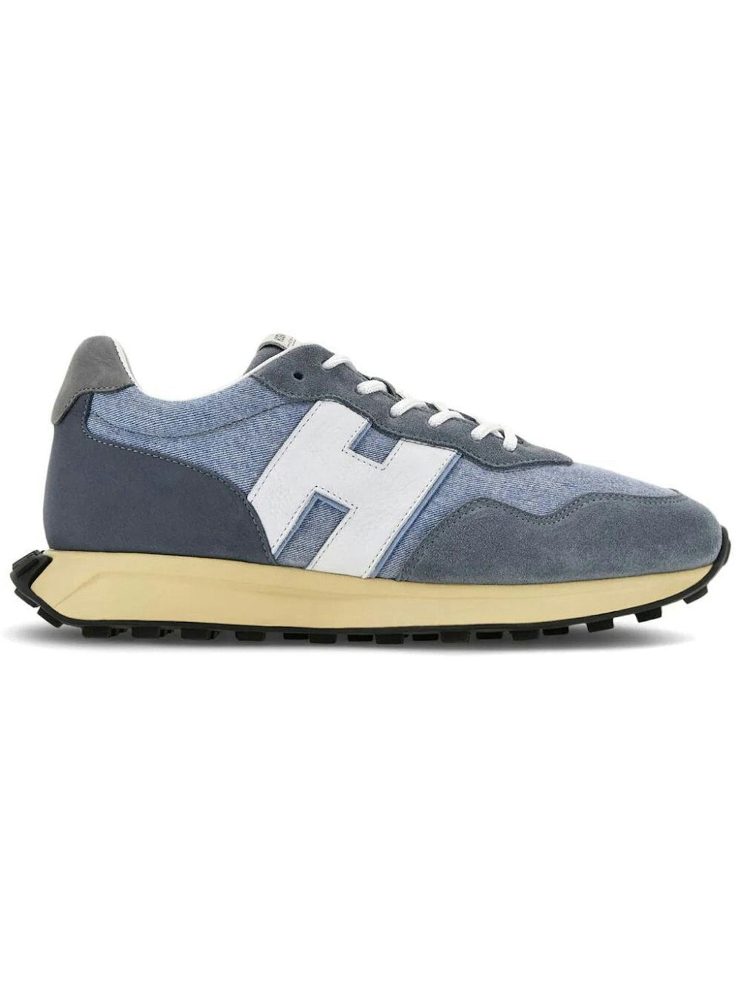 H601 Sneakers