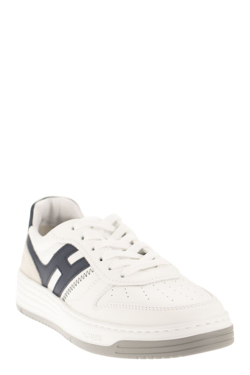 SNEAKERS H630