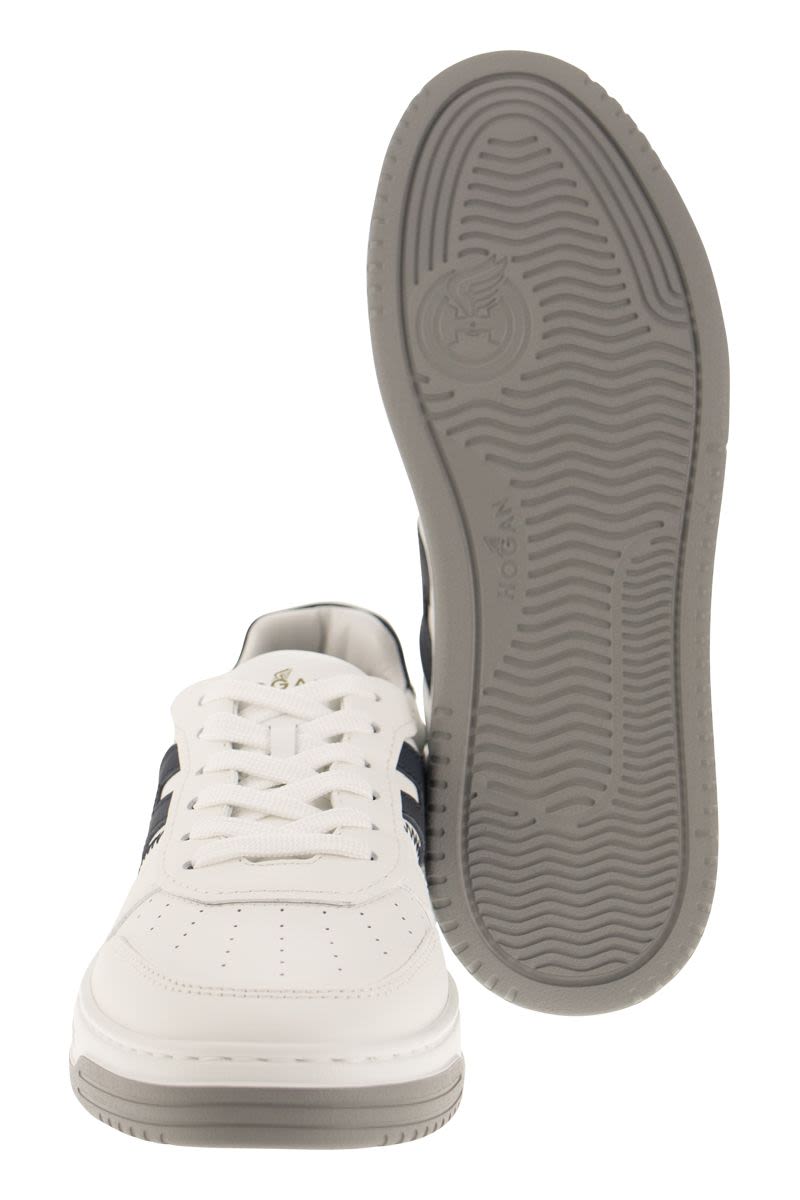 SNEAKERS H630